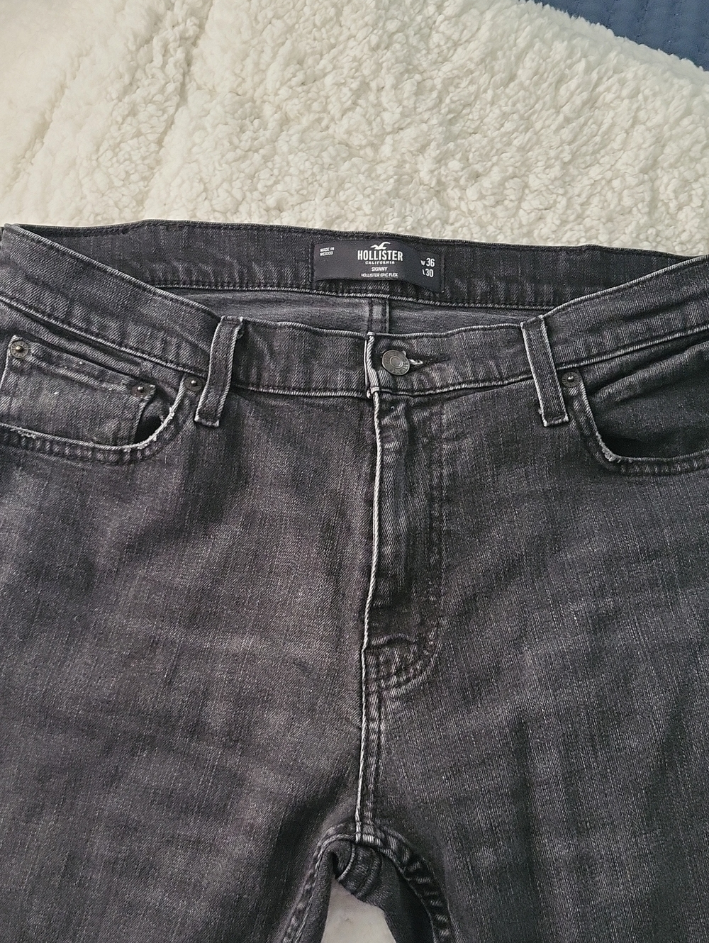 Hollister Jeans Mens 36x30 Faded Black Skinny Epic Flex Stretch Denim Skinny T90